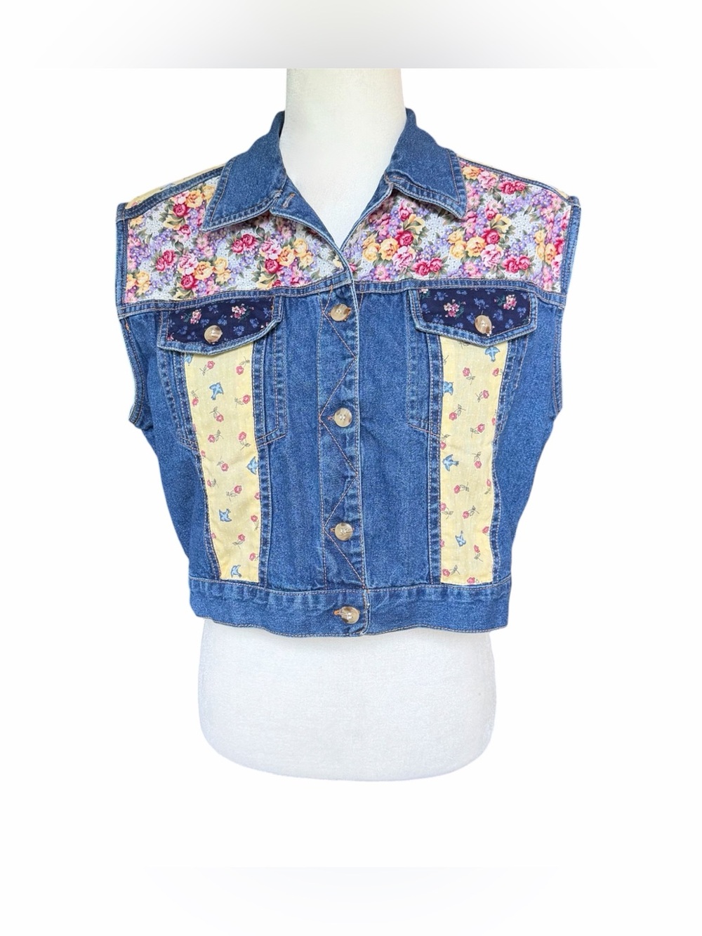 Vintage 90’s Denim Floral Patchwork Vest Sleeveless Jean Jacket Sz L